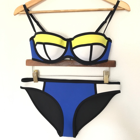 Triangl Poppy Blue Crush Bikini Set S/L (2-pieces) - Picture 2 of 16